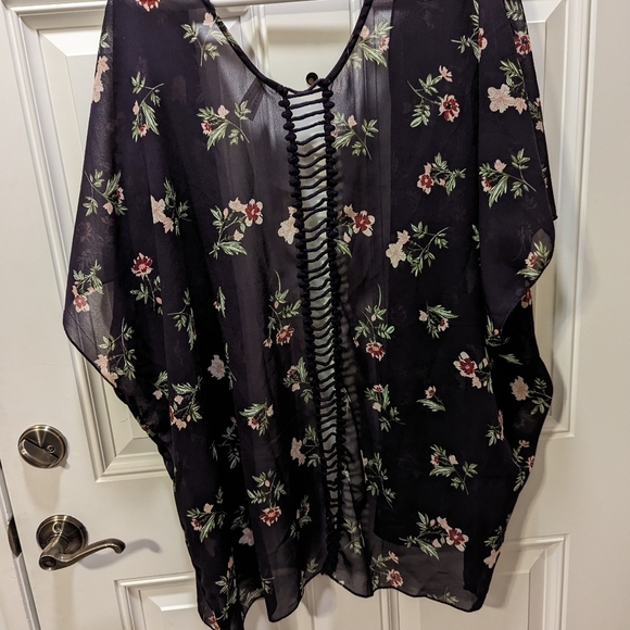 Live 4 Truth Women's Size Medium Sheer Plum Purple Cardigan Swim Cover Floral - Picture 6 of 8